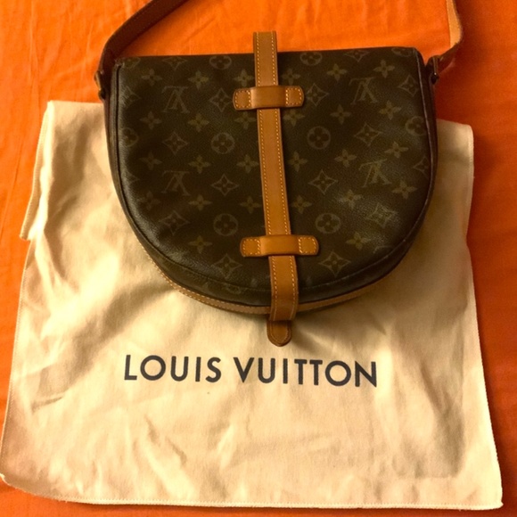 SOLD!!! Authentic LV Chantilly bag GENTLY USED. - Picture 3 of 13